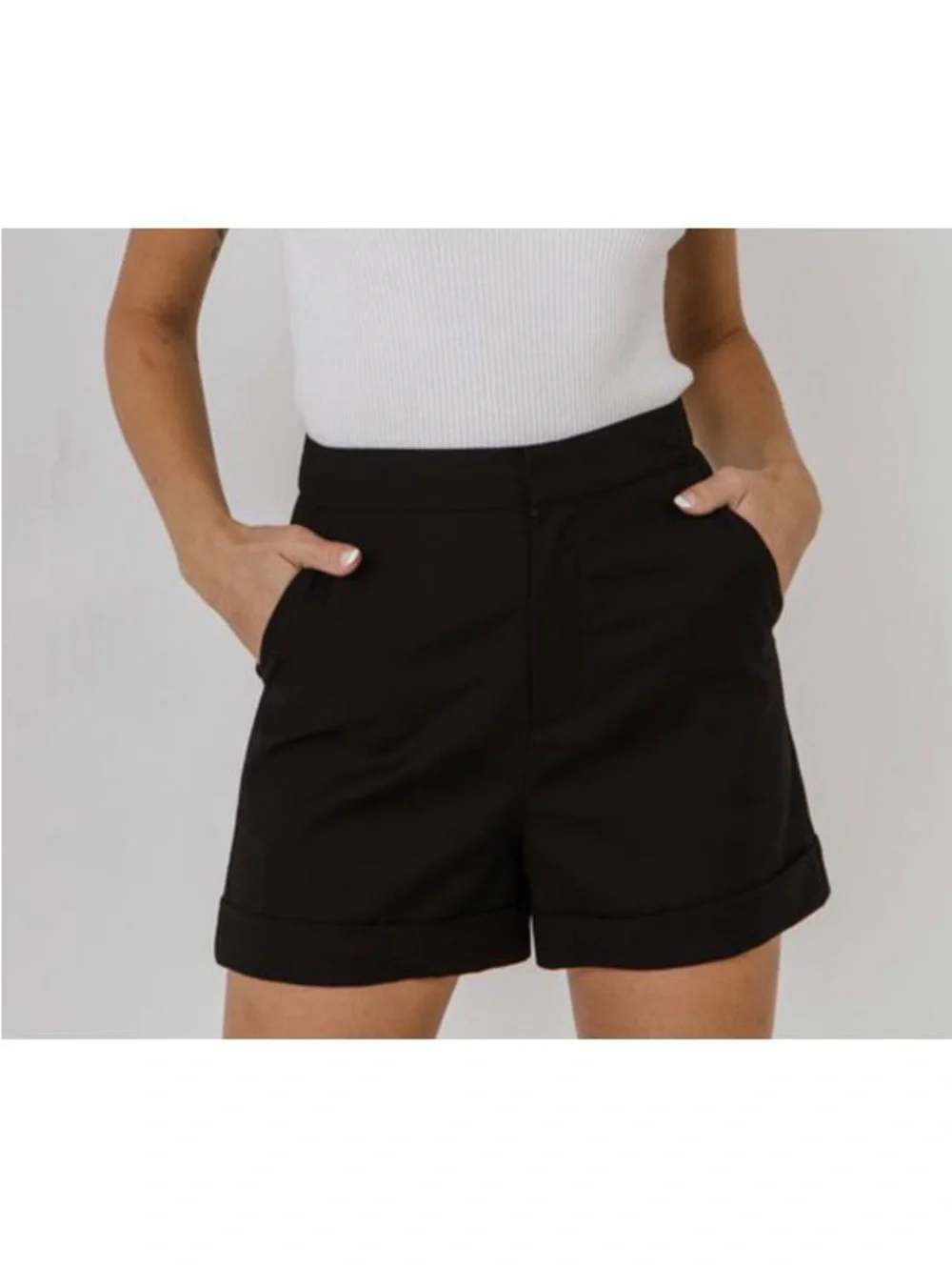 Endless Rose Tailored Basic Shorts Sz Medium Classic Preppy Minimalist Black 🖤